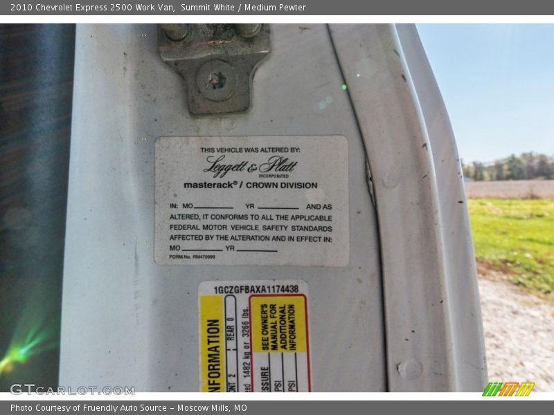 Summit White / Medium Pewter 2010 Chevrolet Express 2500 Work Van