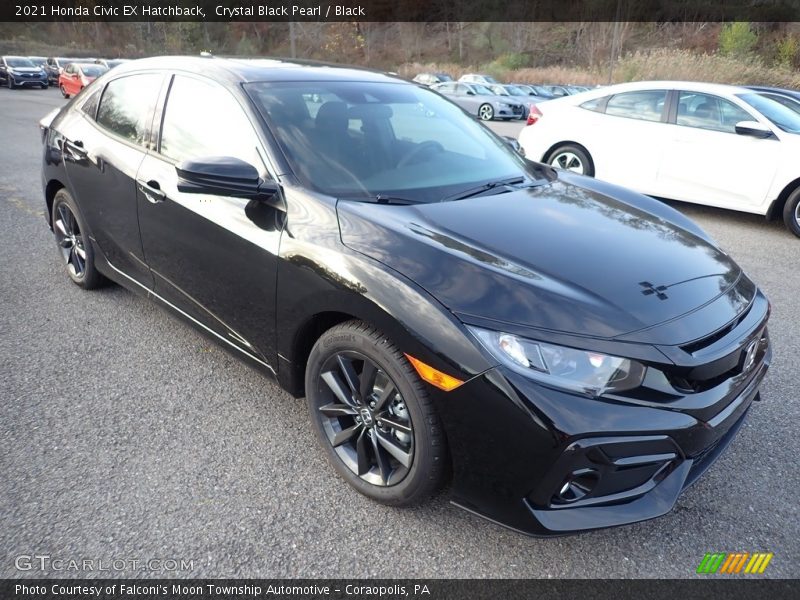 Front 3/4 View of 2021 Civic EX Hatchback