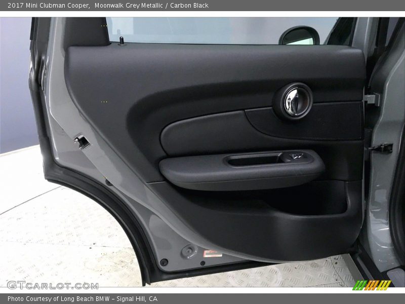 Moonwalk Grey Metallic / Carbon Black 2017 Mini Clubman Cooper
