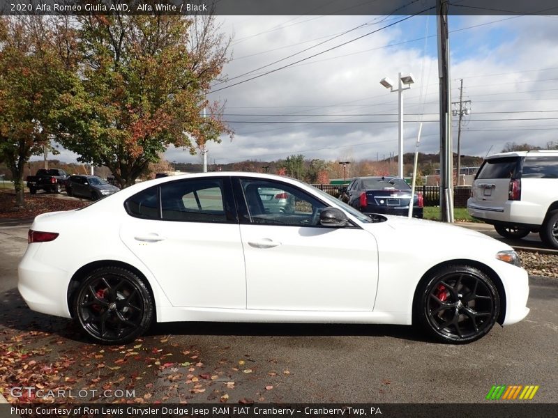 Alfa White / Black 2020 Alfa Romeo Giulia AWD