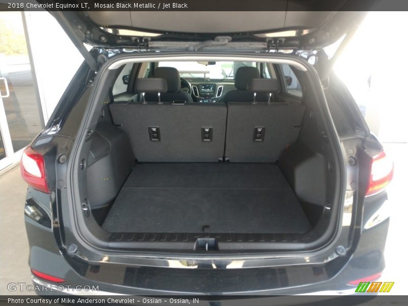 Mosaic Black Metallic / Jet Black 2018 Chevrolet Equinox LT