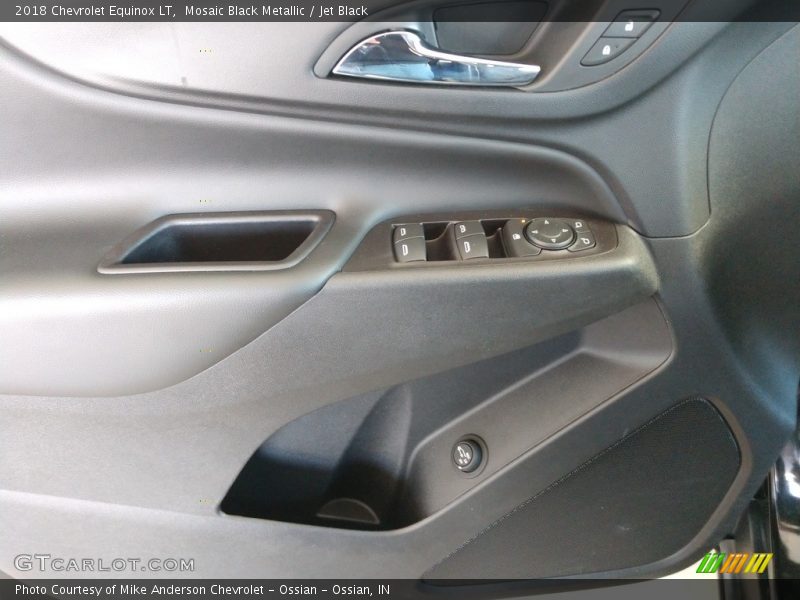 Mosaic Black Metallic / Jet Black 2018 Chevrolet Equinox LT