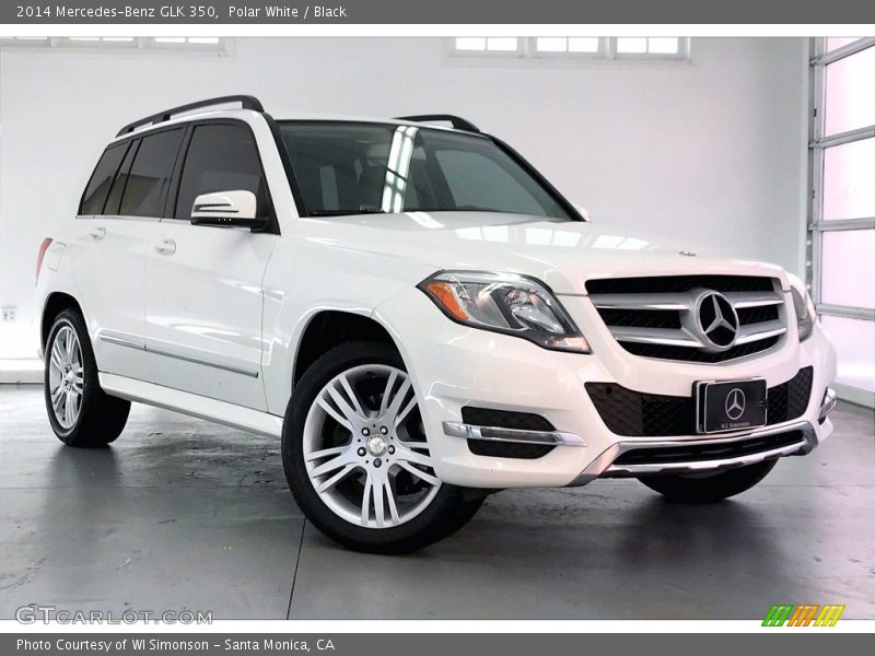 Front 3/4 View of 2014 GLK 350