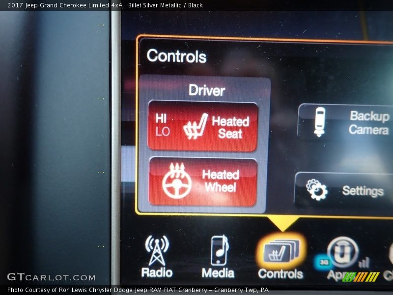 Controls of 2017 Grand Cherokee Limited 4x4