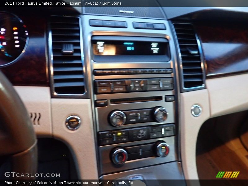 White Platinum Tri-Coat / Light Stone 2011 Ford Taurus Limited