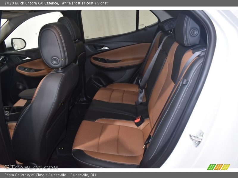 White Frost Tricoat / Signet 2020 Buick Encore GX Essence