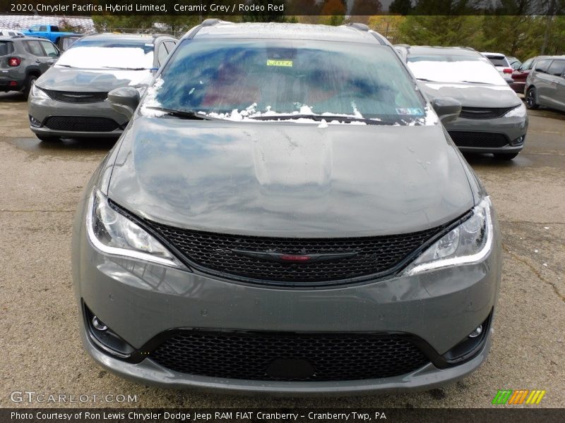 Ceramic Grey / Rodeo Red 2020 Chrysler Pacifica Hybrid Limited