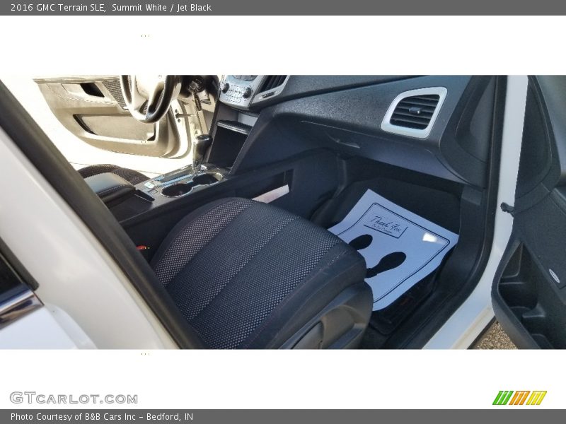 Summit White / Jet Black 2016 GMC Terrain SLE