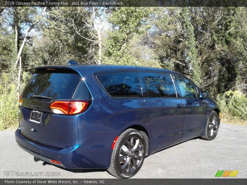 Jazz Blue Pearl / Black/Black 2019 Chrysler Pacifica Touring Plus