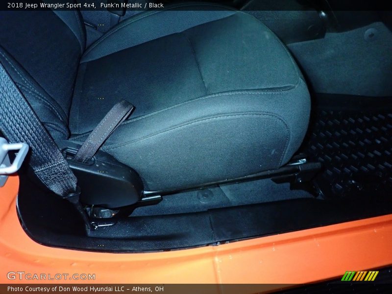 Punk'n Metallic / Black 2018 Jeep Wrangler Sport 4x4