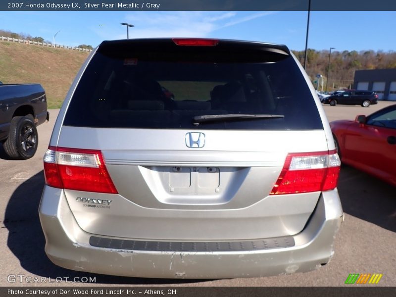 Silver Pearl Metallic / Gray 2007 Honda Odyssey LX