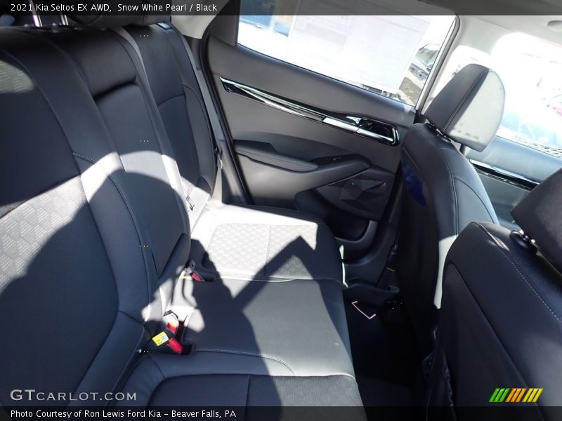 Snow White Pearl / Black 2021 Kia Seltos EX AWD