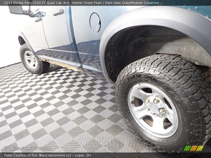 Hunter Green Pearl / Dark Slate Gray/Medium Graystone 2011 Dodge Ram 1500 ST Quad Cab 4x4