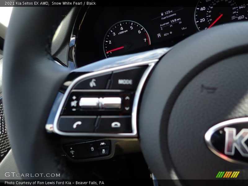 Snow White Pearl / Black 2021 Kia Seltos EX AWD