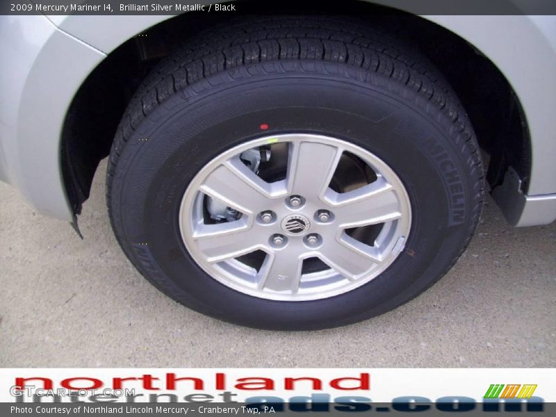 Brilliant Silver Metallic / Black 2009 Mercury Mariner I4