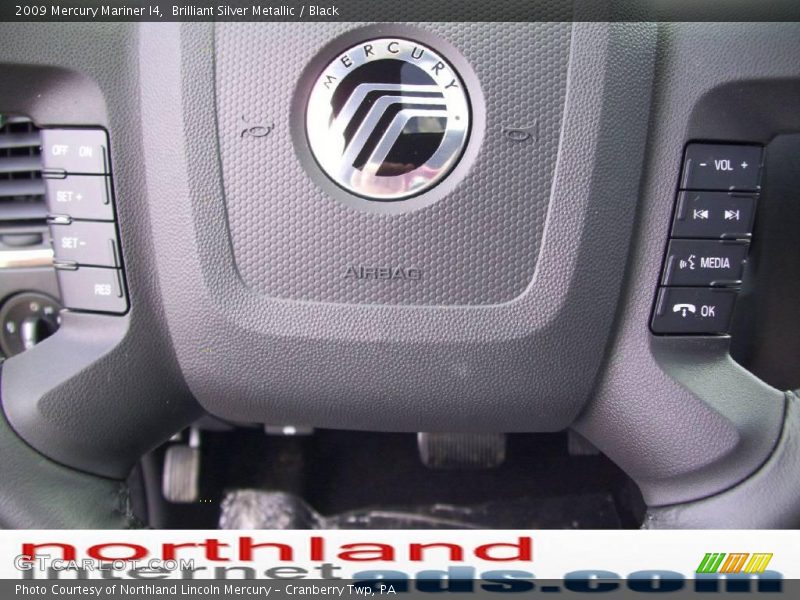 Brilliant Silver Metallic / Black 2009 Mercury Mariner I4
