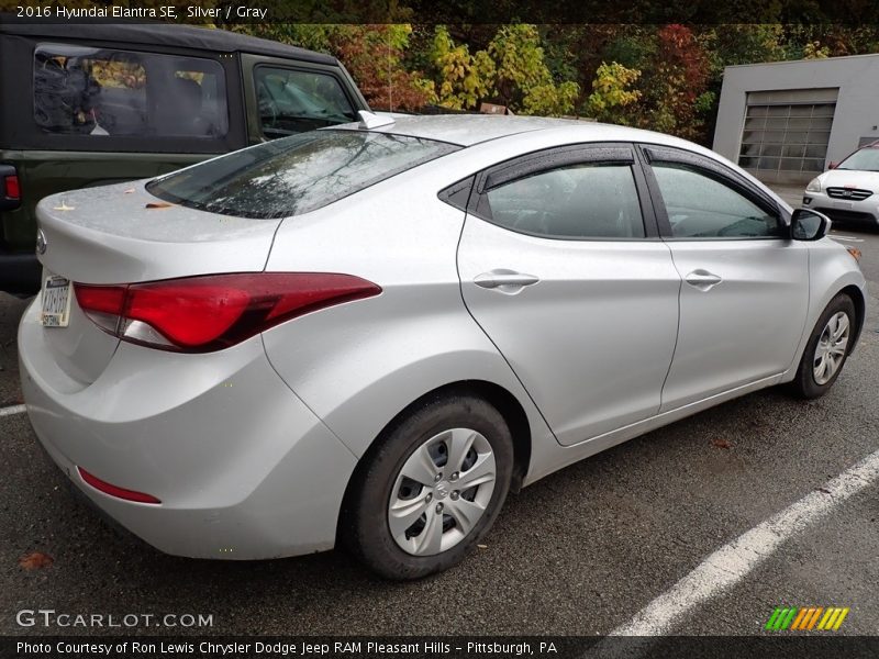 Silver / Gray 2016 Hyundai Elantra SE