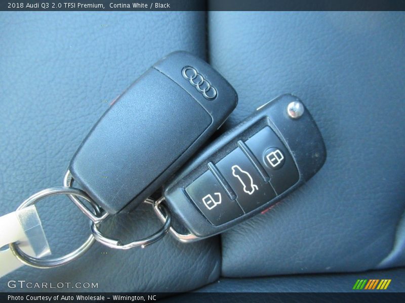 Cortina White / Black 2018 Audi Q3 2.0 TFSI Premium