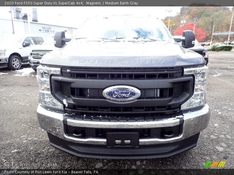 Magnetic / Medium Earth Gray 2020 Ford F350 Super Duty XL SuperCab 4x4