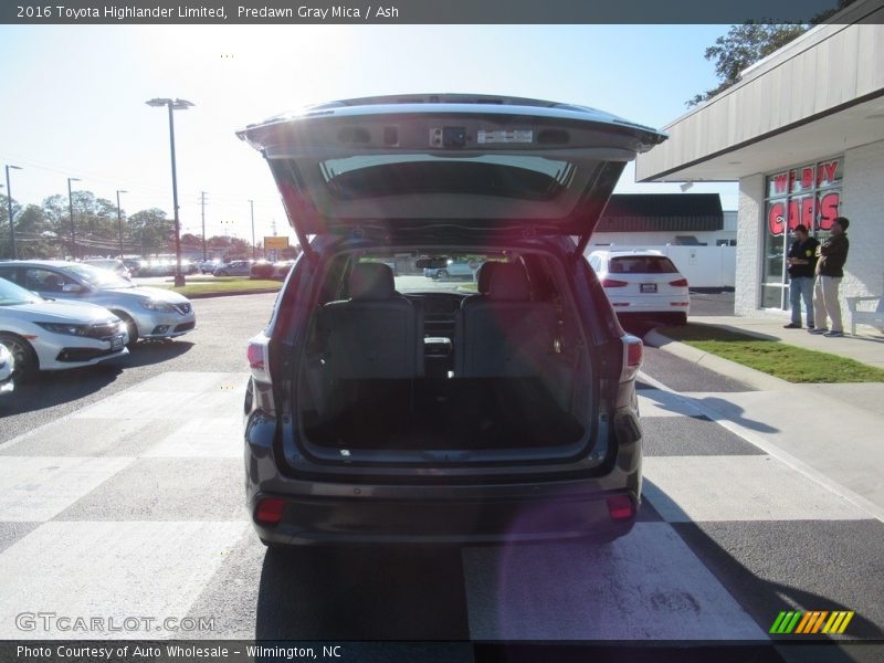 Predawn Gray Mica / Ash 2016 Toyota Highlander Limited