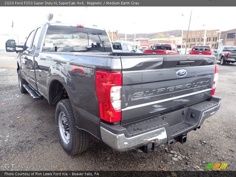 Magnetic / Medium Earth Gray 2020 Ford F350 Super Duty XL SuperCab 4x4