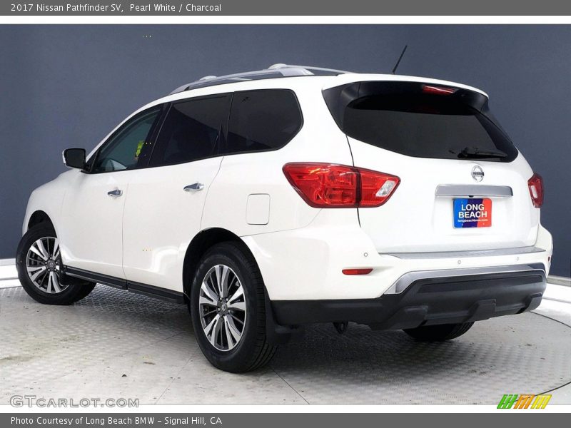 Pearl White / Charcoal 2017 Nissan Pathfinder SV