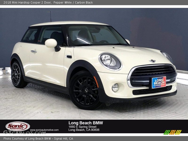 Pepper White / Carbon Black 2018 Mini Hardtop Cooper 2 Door