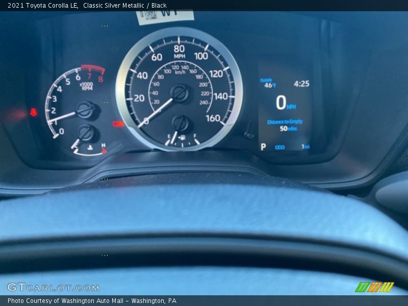 Classic Silver Metallic / Black 2021 Toyota Corolla LE