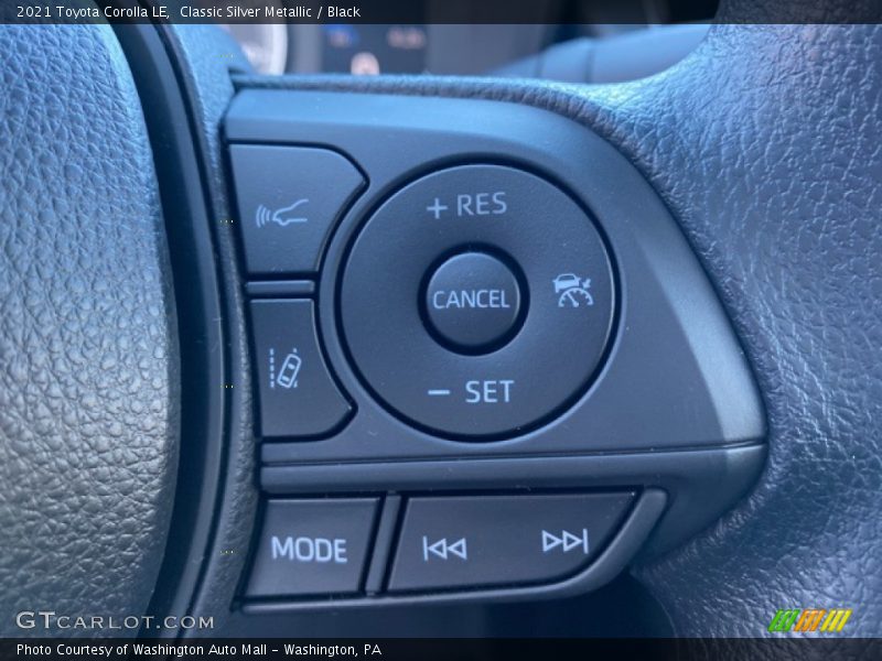 Classic Silver Metallic / Black 2021 Toyota Corolla LE