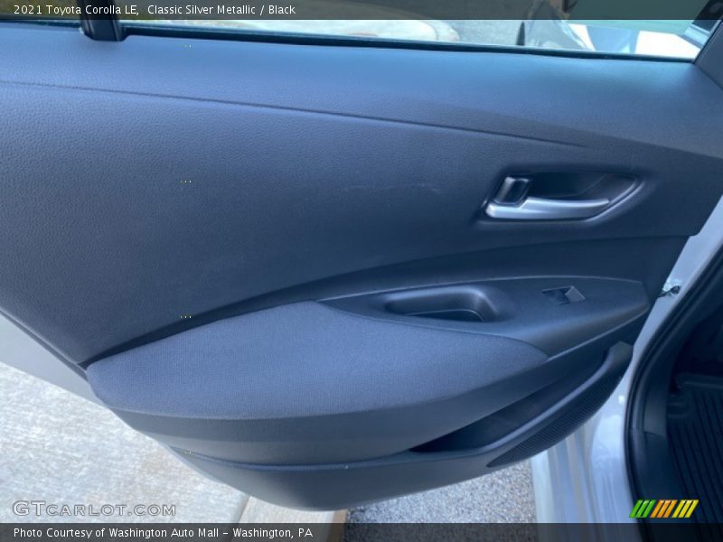 Classic Silver Metallic / Black 2021 Toyota Corolla LE