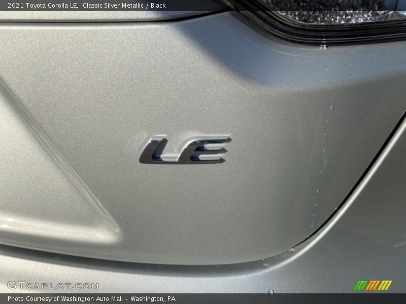 Classic Silver Metallic / Black 2021 Toyota Corolla LE