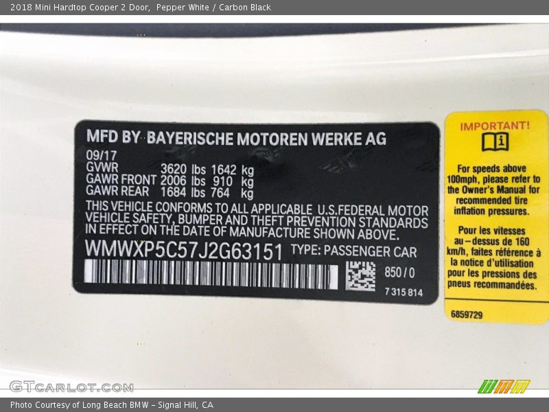 Pepper White / Carbon Black 2018 Mini Hardtop Cooper 2 Door