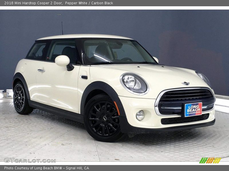 Front 3/4 View of 2018 Hardtop Cooper 2 Door