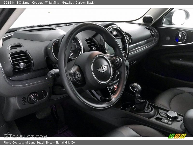 White Silver Metallic / Carbon Black 2018 Mini Clubman Cooper