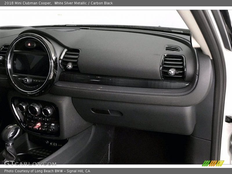 White Silver Metallic / Carbon Black 2018 Mini Clubman Cooper