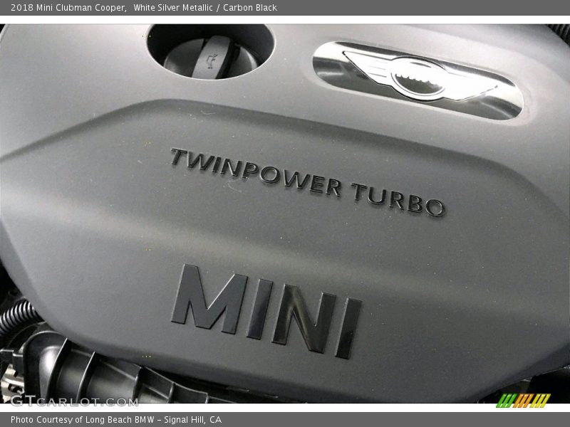 White Silver Metallic / Carbon Black 2018 Mini Clubman Cooper