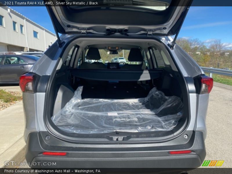 Silver Sky Metallic / Black 2021 Toyota RAV4 XLE AWD