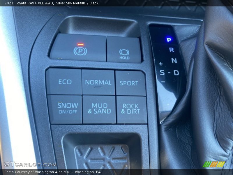 Silver Sky Metallic / Black 2021 Toyota RAV4 XLE AWD