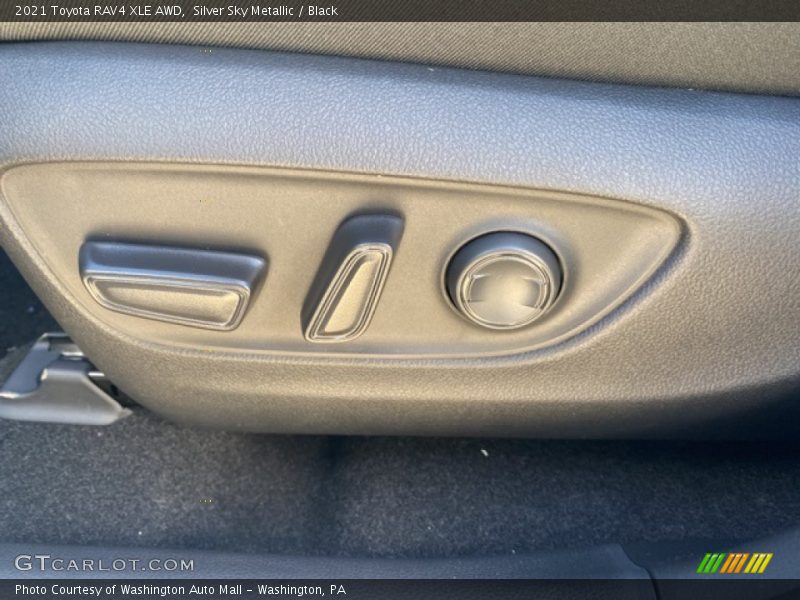 Silver Sky Metallic / Black 2021 Toyota RAV4 XLE AWD