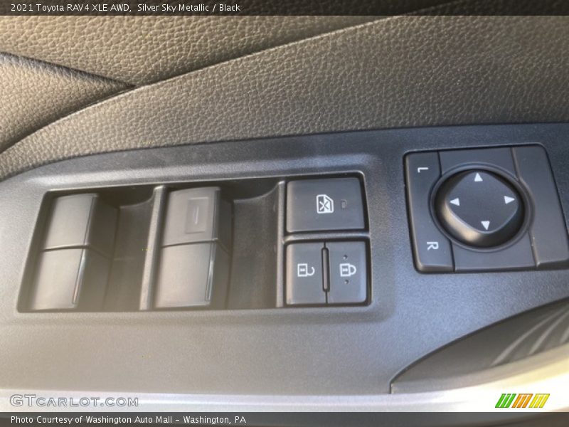 Silver Sky Metallic / Black 2021 Toyota RAV4 XLE AWD