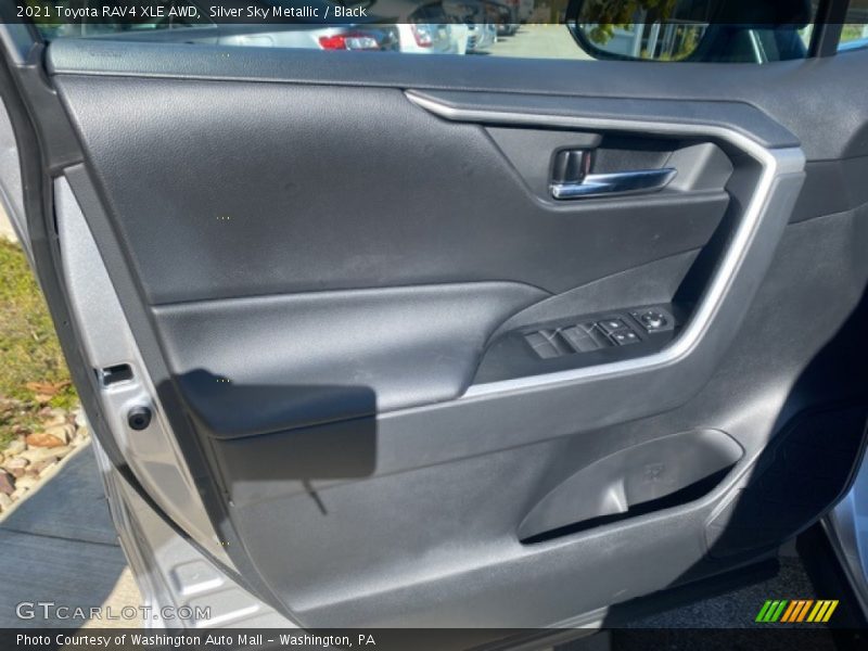 Silver Sky Metallic / Black 2021 Toyota RAV4 XLE AWD