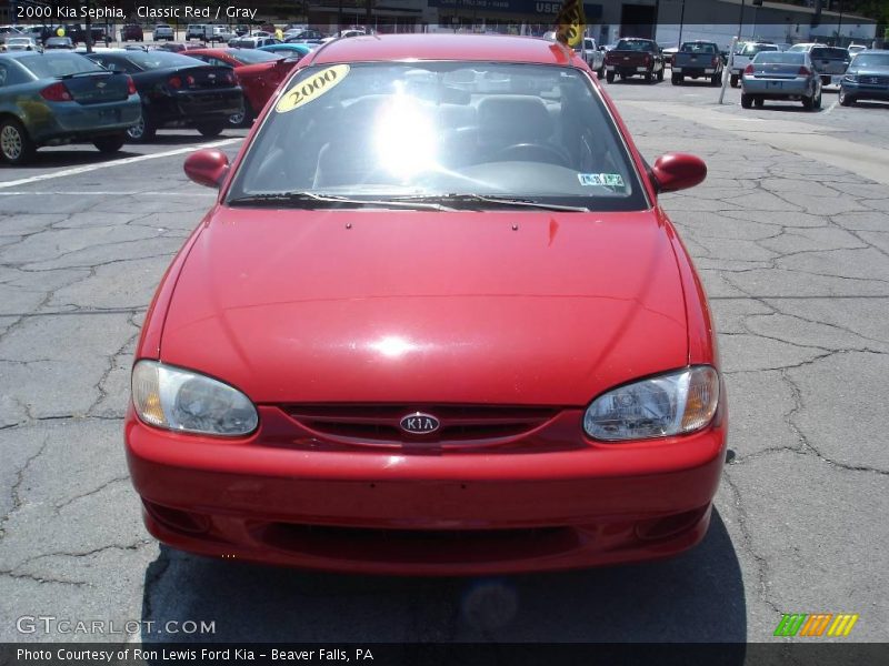 Classic Red / Gray 2000 Kia Sephia