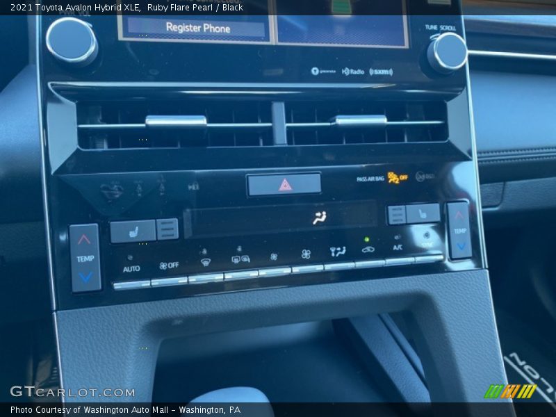 Ruby Flare Pearl / Black 2021 Toyota Avalon Hybrid XLE