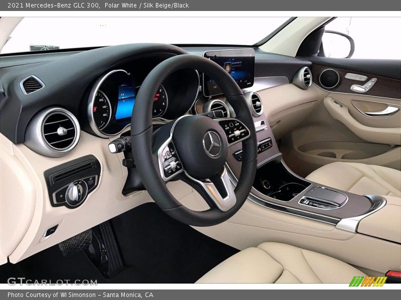 Polar White / Silk Beige/Black 2021 Mercedes-Benz GLC 300