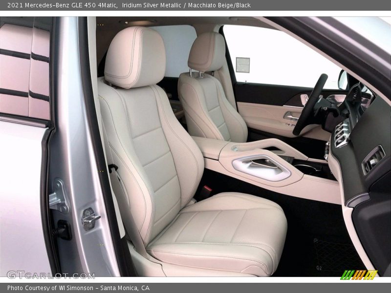 Front Seat of 2021 GLE 450 4Matic