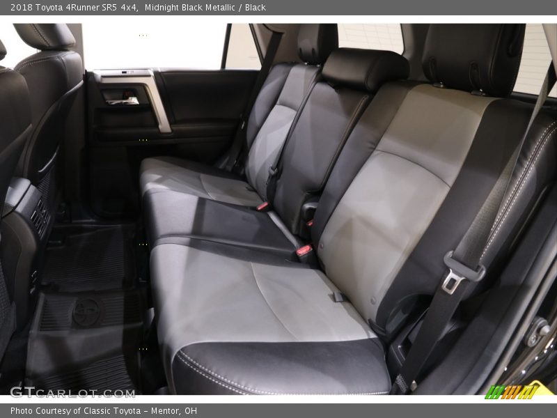Midnight Black Metallic / Black 2018 Toyota 4Runner SR5 4x4