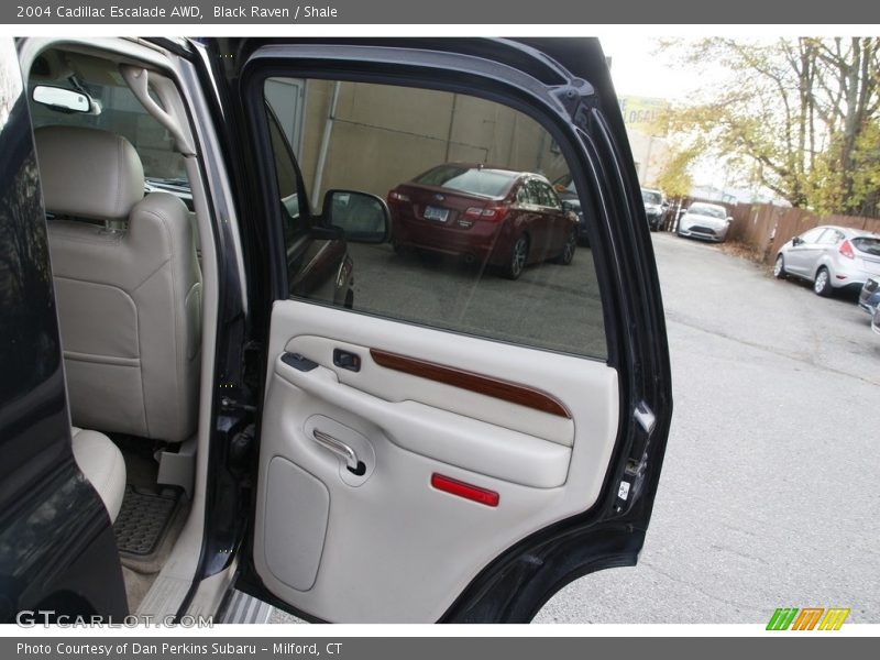 Black Raven / Shale 2004 Cadillac Escalade AWD