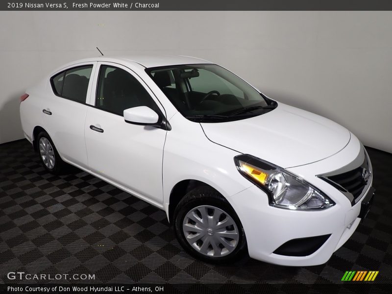Fresh Powder White / Charcoal 2019 Nissan Versa S