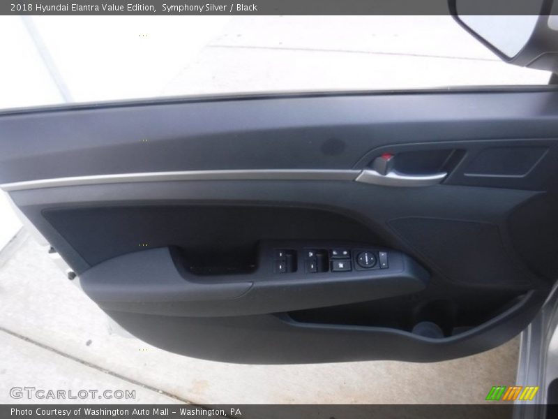 Symphony Silver / Black 2018 Hyundai Elantra Value Edition