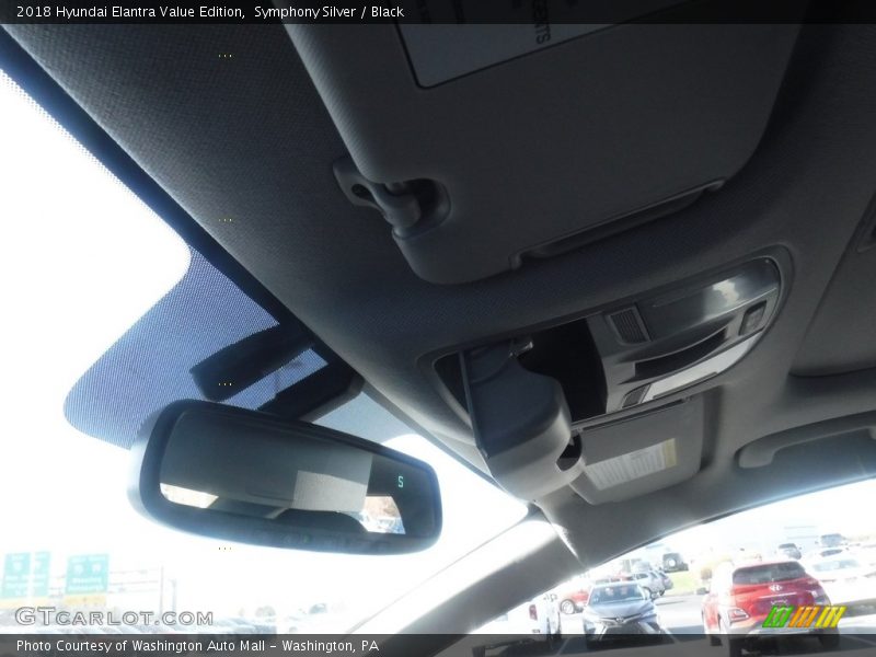 Symphony Silver / Black 2018 Hyundai Elantra Value Edition